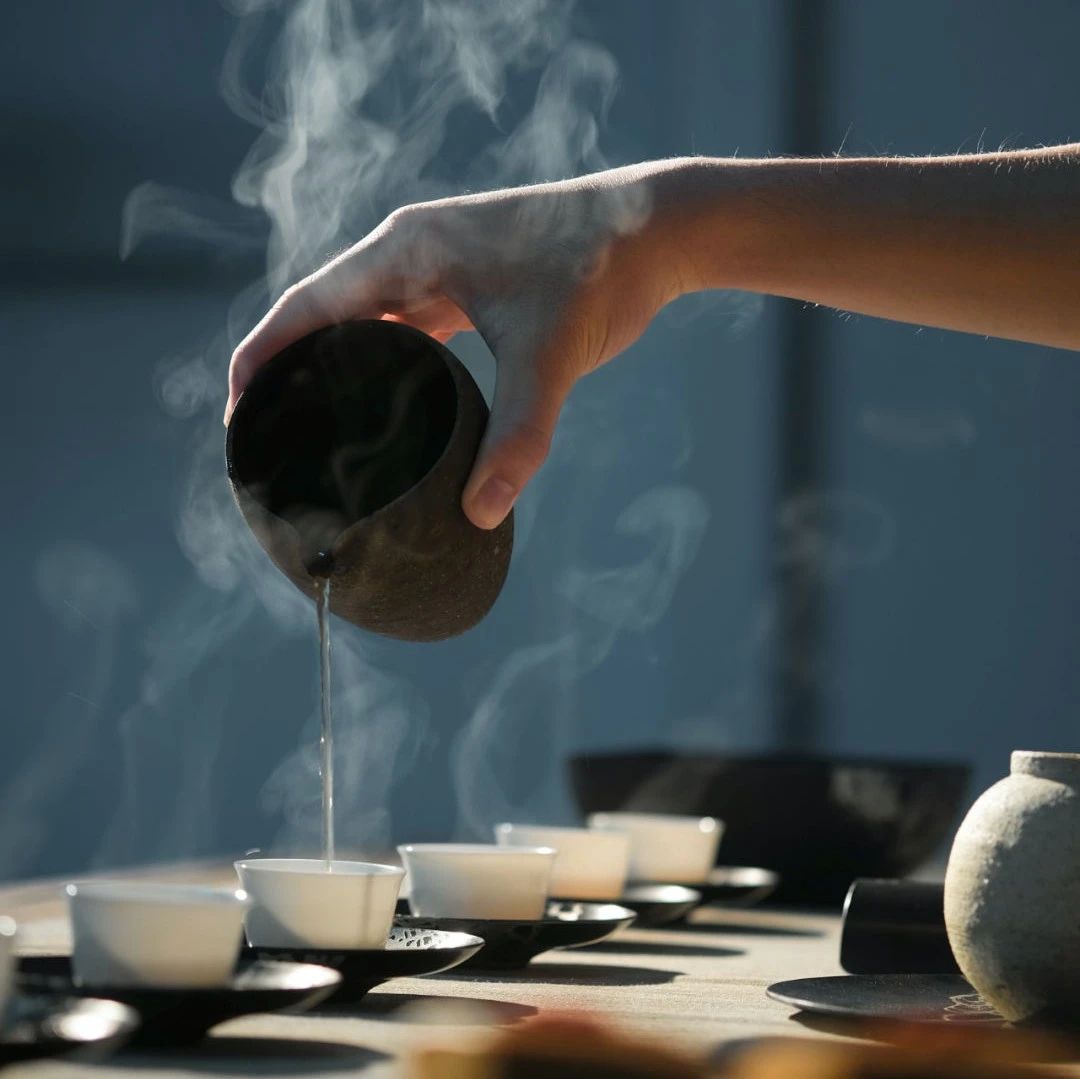 《红楼梦》里的十盏茶，道尽了人生