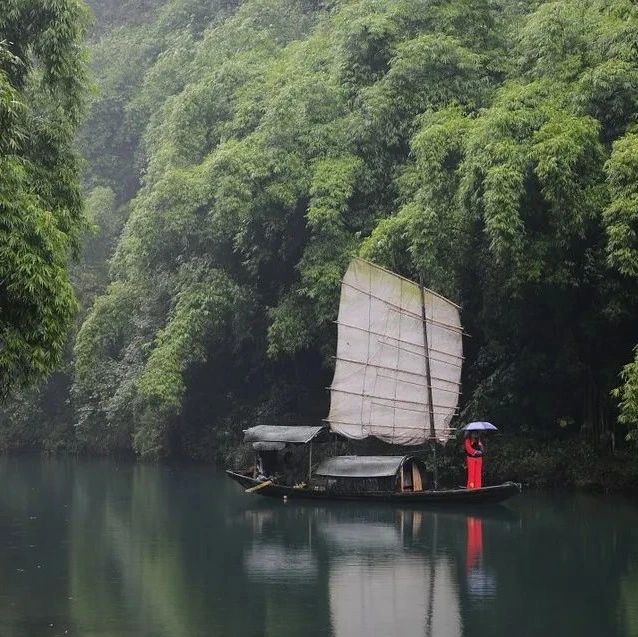 俯仰天地，山水之间皆气度